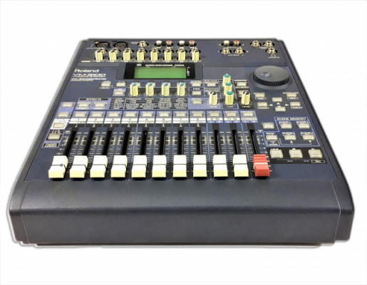 Mesa de Mezclas ROLAND VM-3100 V - Mixing Station