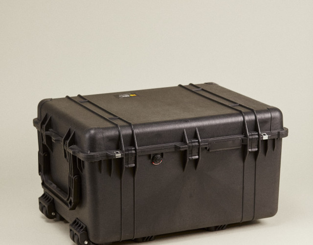 PELI CASE PELICAN 1630 con DIVISORES