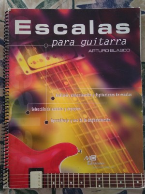 Libro Escalas para guitarra de Arturo Blasco.