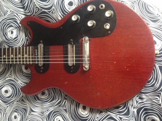 OFERTÓN: Gibson Melody Maker 1965
