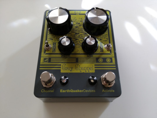 Gray Channel Earthquaker Devices