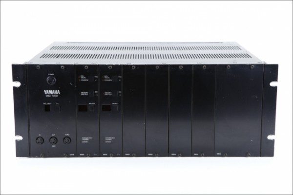 Rack VINTAGE DX7 Yamaha TX216 ( TX816 ) 2 Modulos TF-1