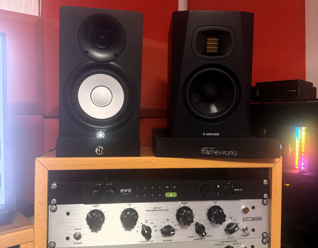 Preamplificador de estudio SPL Goldmike 9844