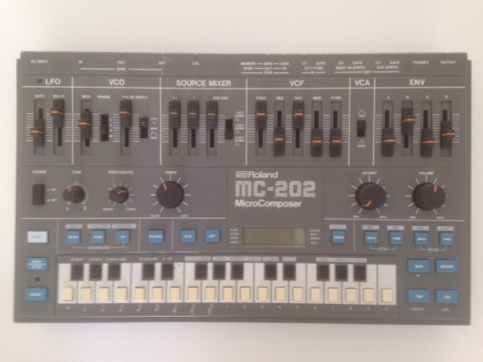 Roland MC-202 MicroComposer