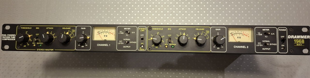 Compresor dos canales a válvulas DRAWMER 1968 mkII rack 1U.
