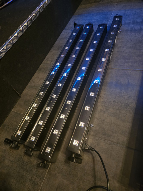 Cameo UV Bar 200 IR 12 x 3 W