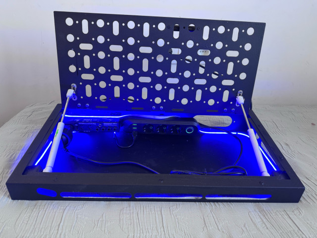 Pedalboard articulado 60x30+ rockboard M2V2+ fonda