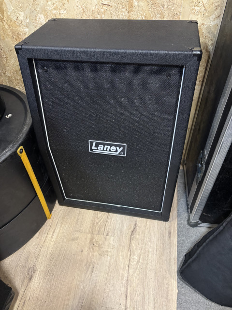 Laney lfr 2x12