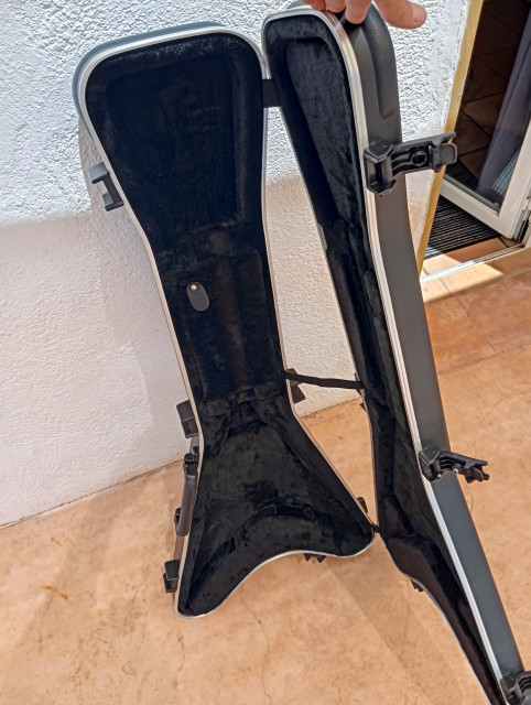 Hardcase Jackson V
