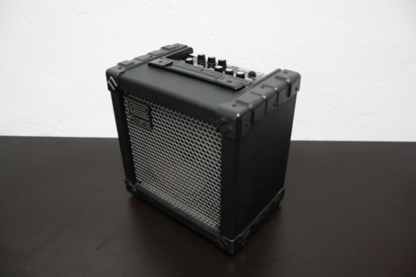Amplificador Roland Cube 15X