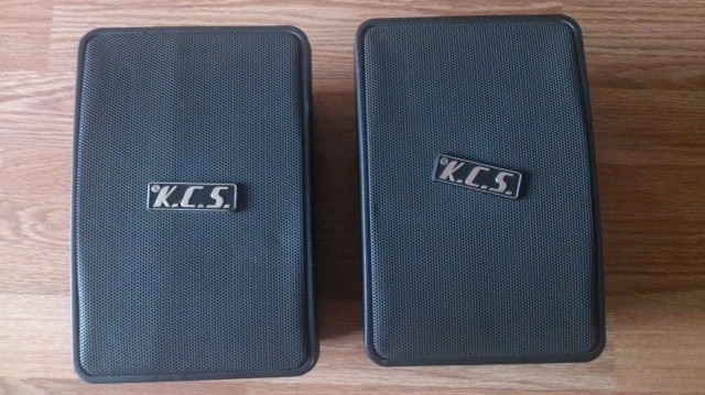 2 altavoces ambientales  KCS sr-5