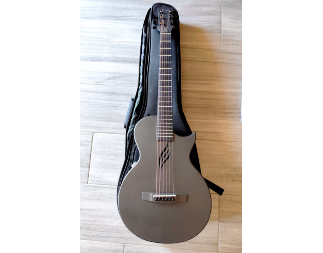 Guitarra Enya Nova Go