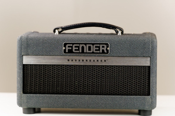 Cabezal valvulas Fender Bassbreaker 007