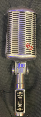 Micrófono ASTATIC 77a del año 1950