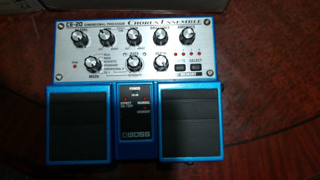 Boss CE 20 ce-20 ce20 chorus "RESERVADO"