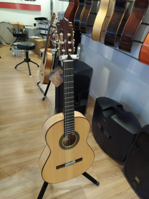 Guitarra Flamenca PACO CASTILLO 214F