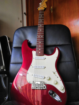 [RESERVADA]Fender stratocaster american standard '96