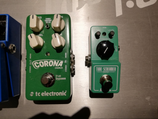 TC Dark Matter, TC Corona, Boss CS3, Boss NS2, tube screamer mini, Hotone Grass