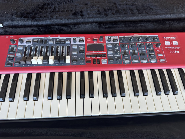 Nord Electro 6D 73