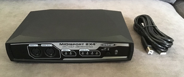 Interfaz MIDI / USB MidiSport 2X4. Para PC y MAC