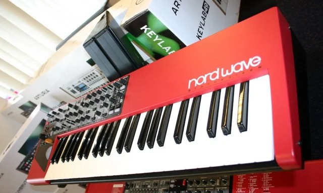 Nord Wave 1 con soft case