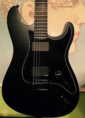 Fender Jim Root Stratocaster negra