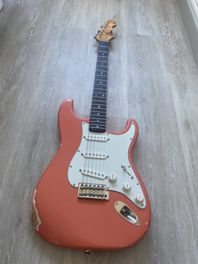 Cidre Stratocaster Coral Pink relic(reservada)