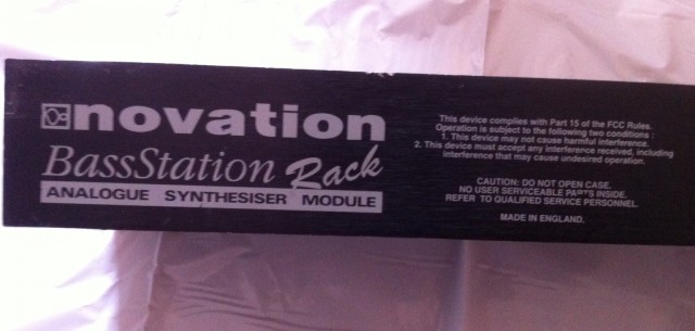 Vendo Novation Basstation Rack