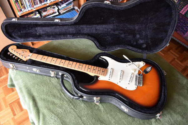 Guitarra Fender Stratocaster made in USA