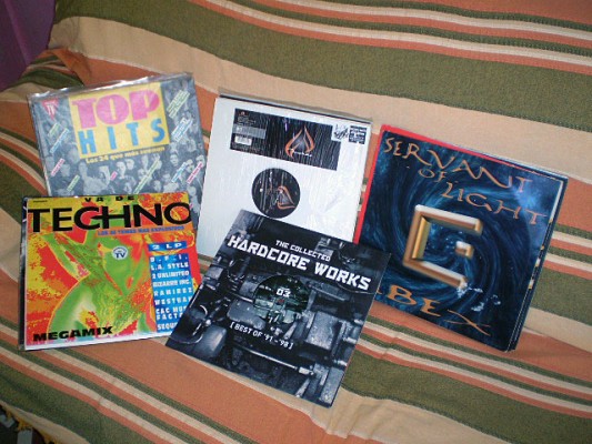 Vinilos house, techno, trance, dance, hip hop, maxis y recopilatorios