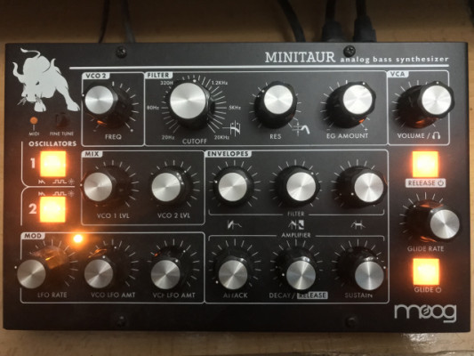 Moog Minitaur + Hirlostek Noise Generator