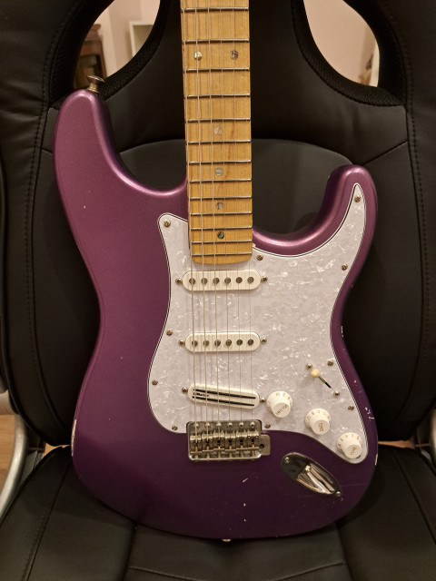 strato custom MJT / Bezier / Dimarzio