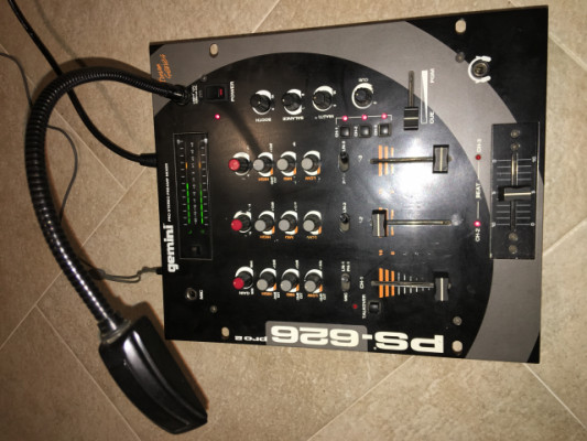 O Cambio: Mesa mezclas dj Gemini PS-626 pro2