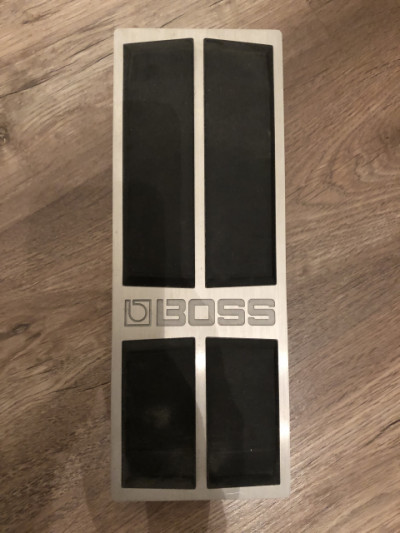 Pedal de volumen Boss FV-500-H