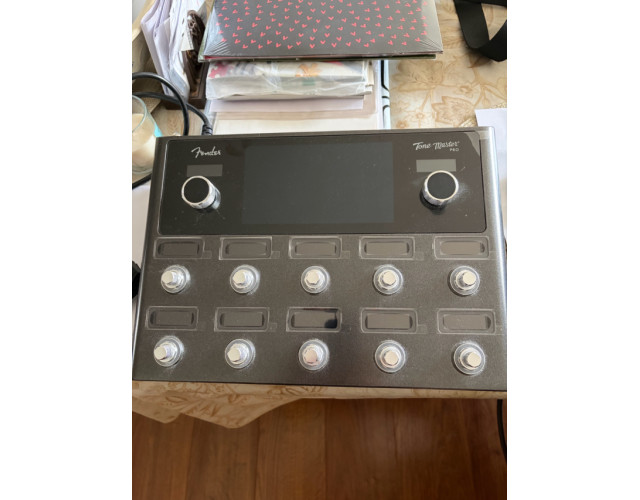 Vendo Fender Tone Máster Pro nuevo