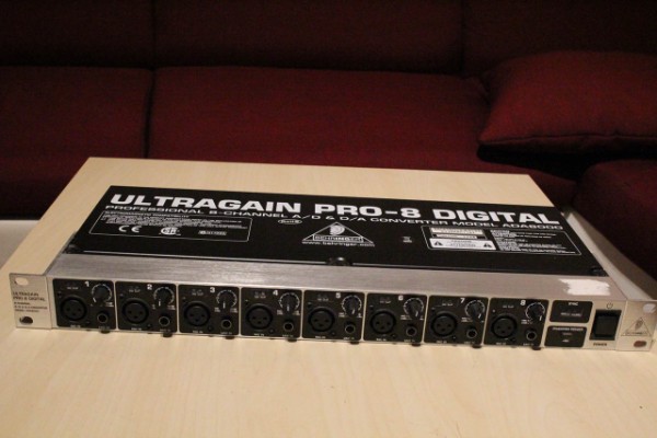 Rack 8 previos ADAT Behringer ADA8000 Ultragain Pro-8 Digital