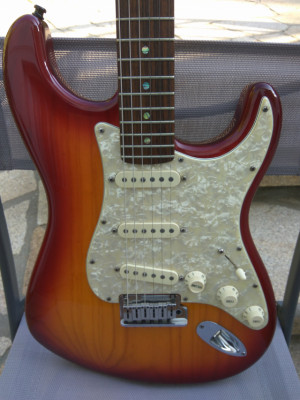 Fender Stratocaster American Deluxe edición especial del 60 aniversario.