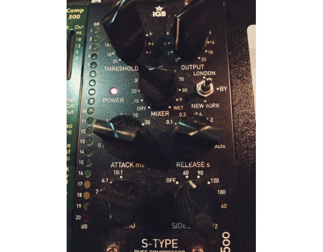 IGS S-Type Bus Compressor