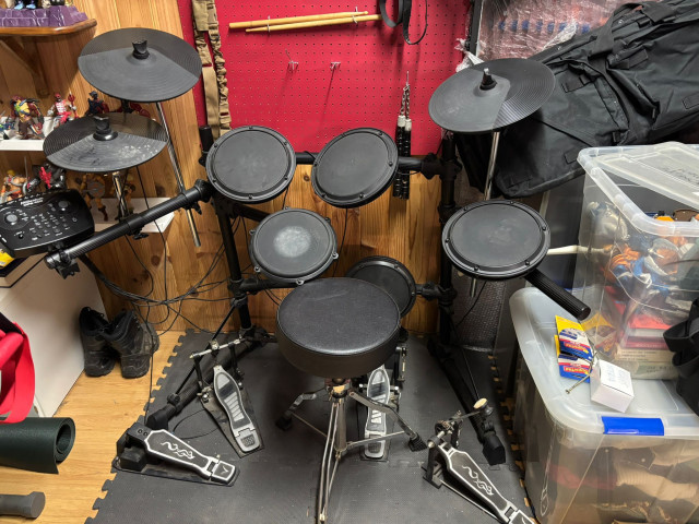 Batería eléctrica Millenium MPS400 con doble pedal Stagg