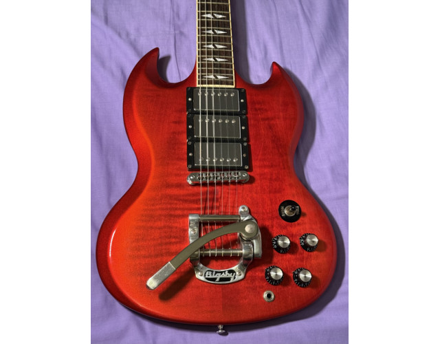 Gibson SG Deluxe 2013 - Red Fade