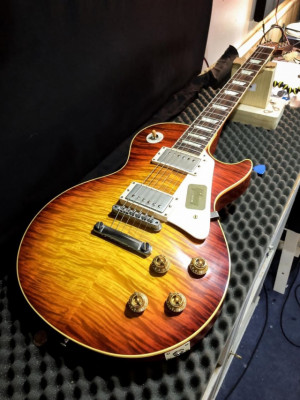 Reservada### Gibson Les Paul Tom Murphy Painted 20th anniversary