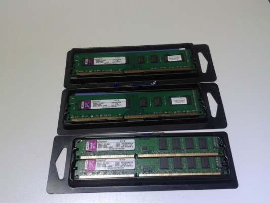 Pack 4GB Kingston ValueRAM DDR3 1333MHz PC3-10600 CL9