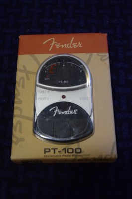 VENDIDO Afinador Fender PT100