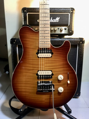 Music Man Axis Super Sport