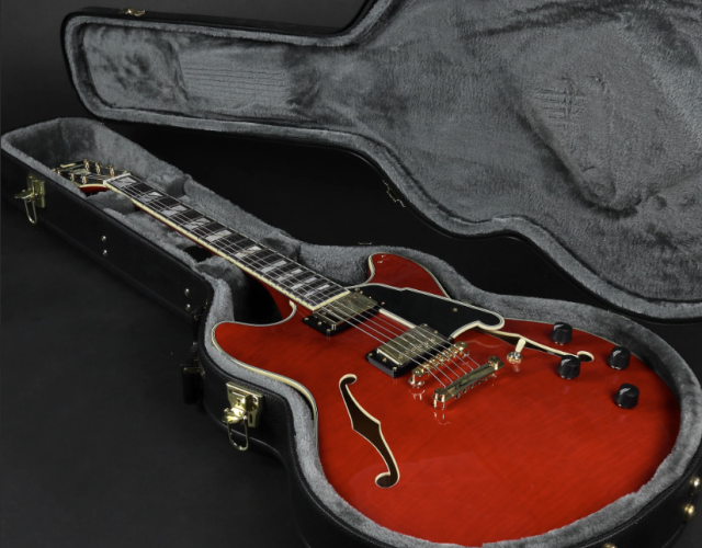 Guitarra Eléctrica D Angelico Excel DC Cherry