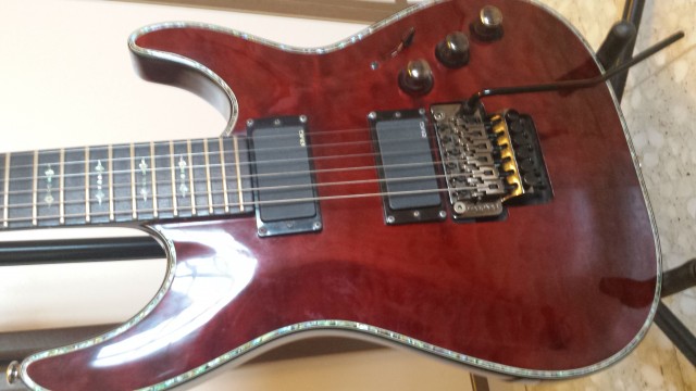 Vendo Schecter Hellraiser