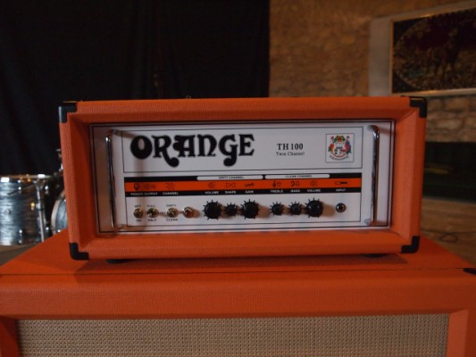 Orange TH100 + Hard Case + Footswitch