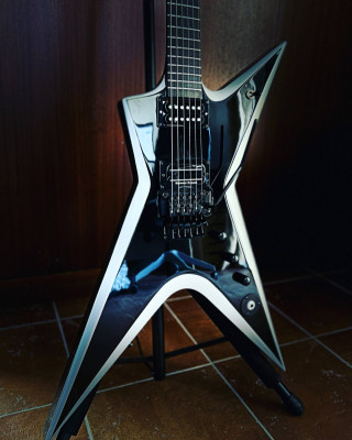 Washburn 3ST Stealth (Replica de Lutier)