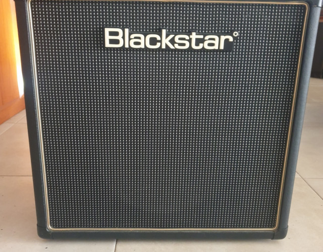 Pantalla Blackstar 1X10 Vacía, sin altavoz