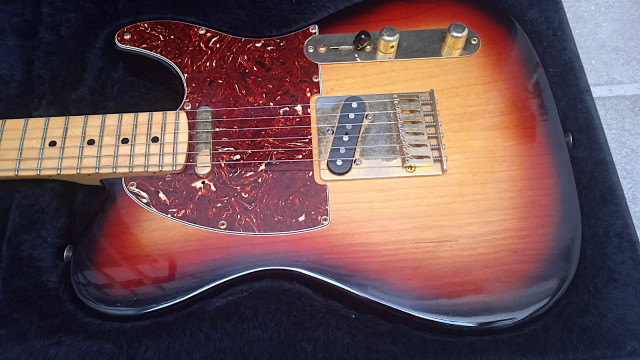 Valley Arts Custom Pro Telecaster Matched Head made in USA